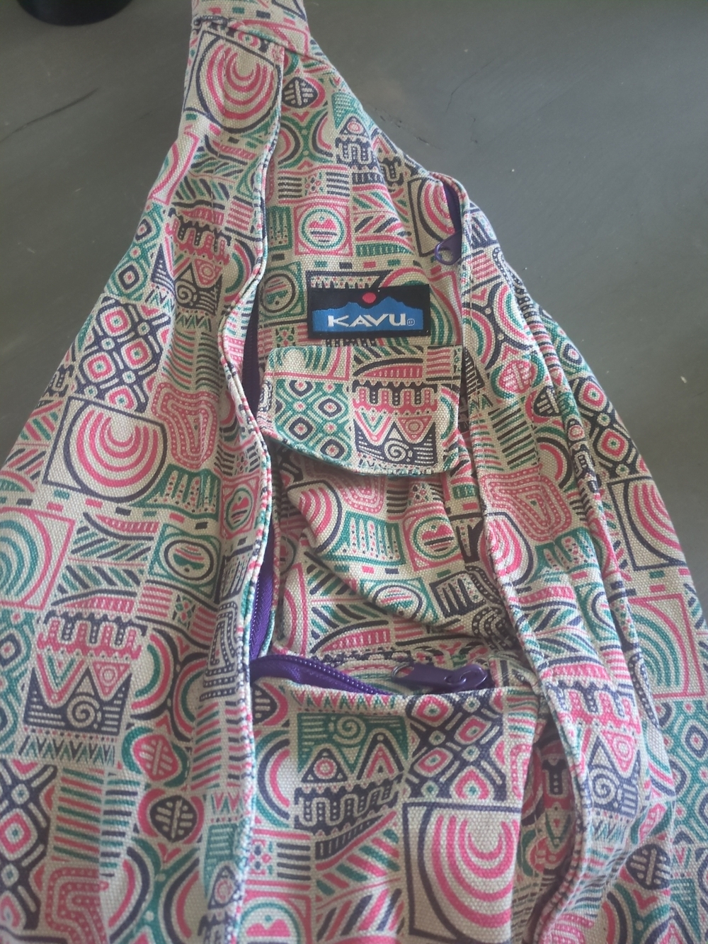 KAVU Rope Bag Sling Crossbody Tribal Geometric Print Pink Teal Purple Canvas